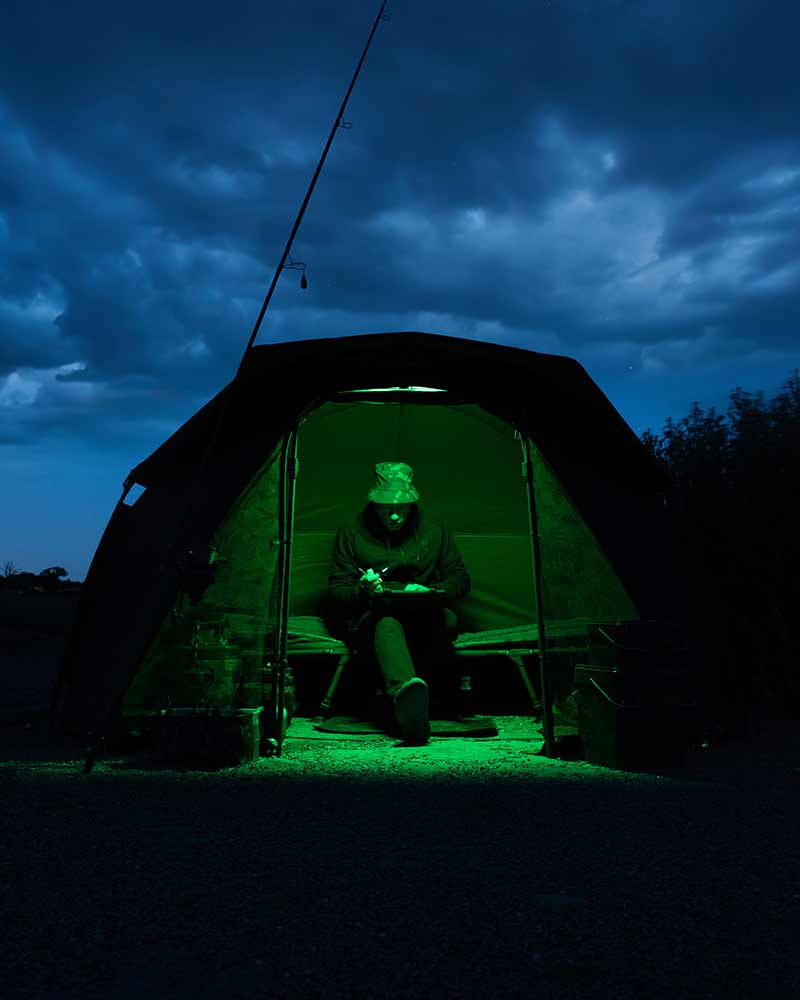 Fox Halo Multi - Colour Strip - Bivvy lamp - dé KarperCentrale Fox Halo Multi - Colour Strip - Bivvy lamp - dé KarperCentrale