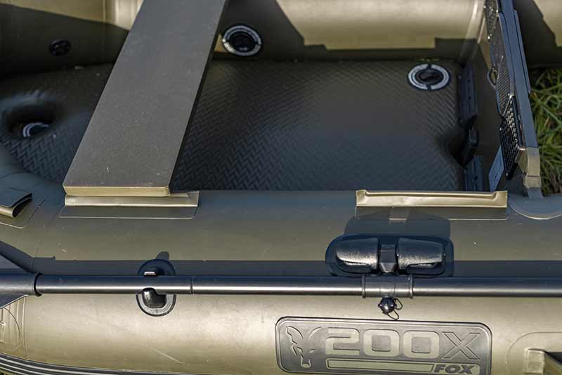 Fox Inflatable Boat Air Deck 200 - Rubberboot - dé KarperCentrale