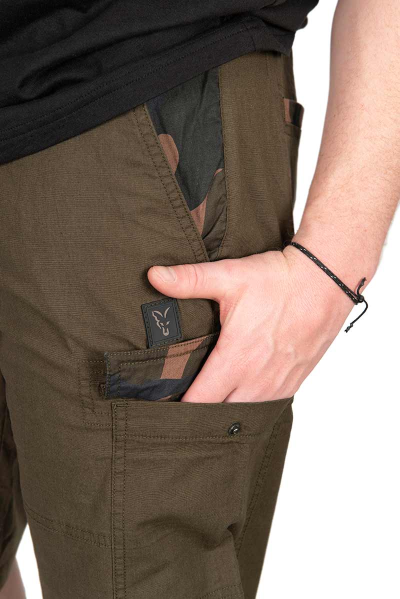 Fox LW Khaki Combat Korte broek - dé KarperCentrale