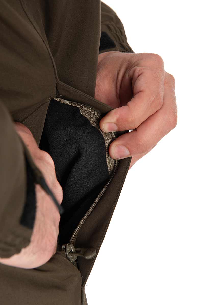 Fox RS25K Khaki Camo Std Jas - dé KarperCentrale