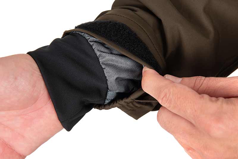 Fox RS25K Khaki Camo Std Jas - dé KarperCentrale